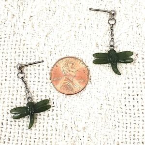 Green glass dragonfly silvertone post earrings